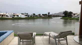 Casa de playa en el condominio Las Lagunas